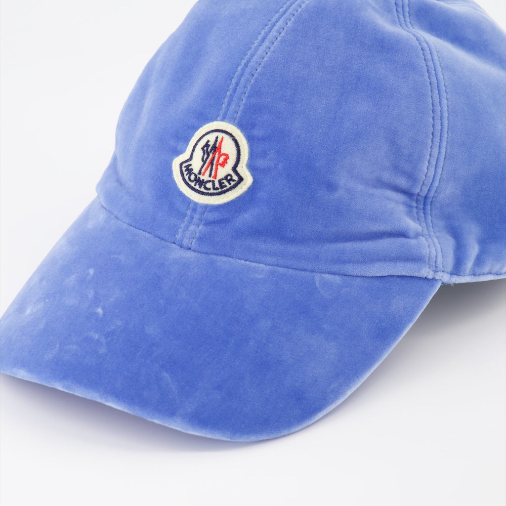 Velvet Cap