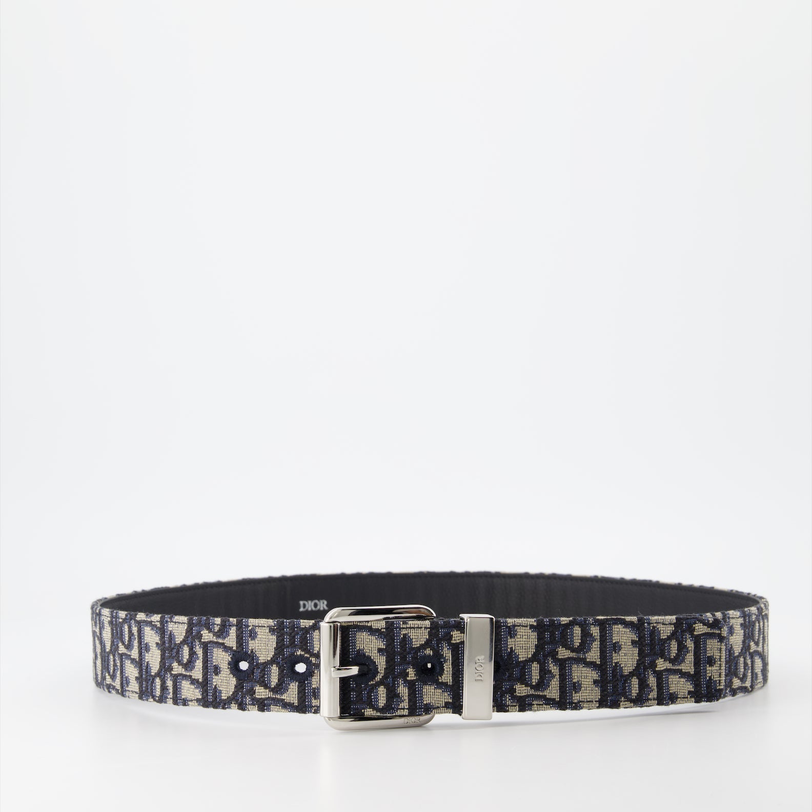 Oblique Belt