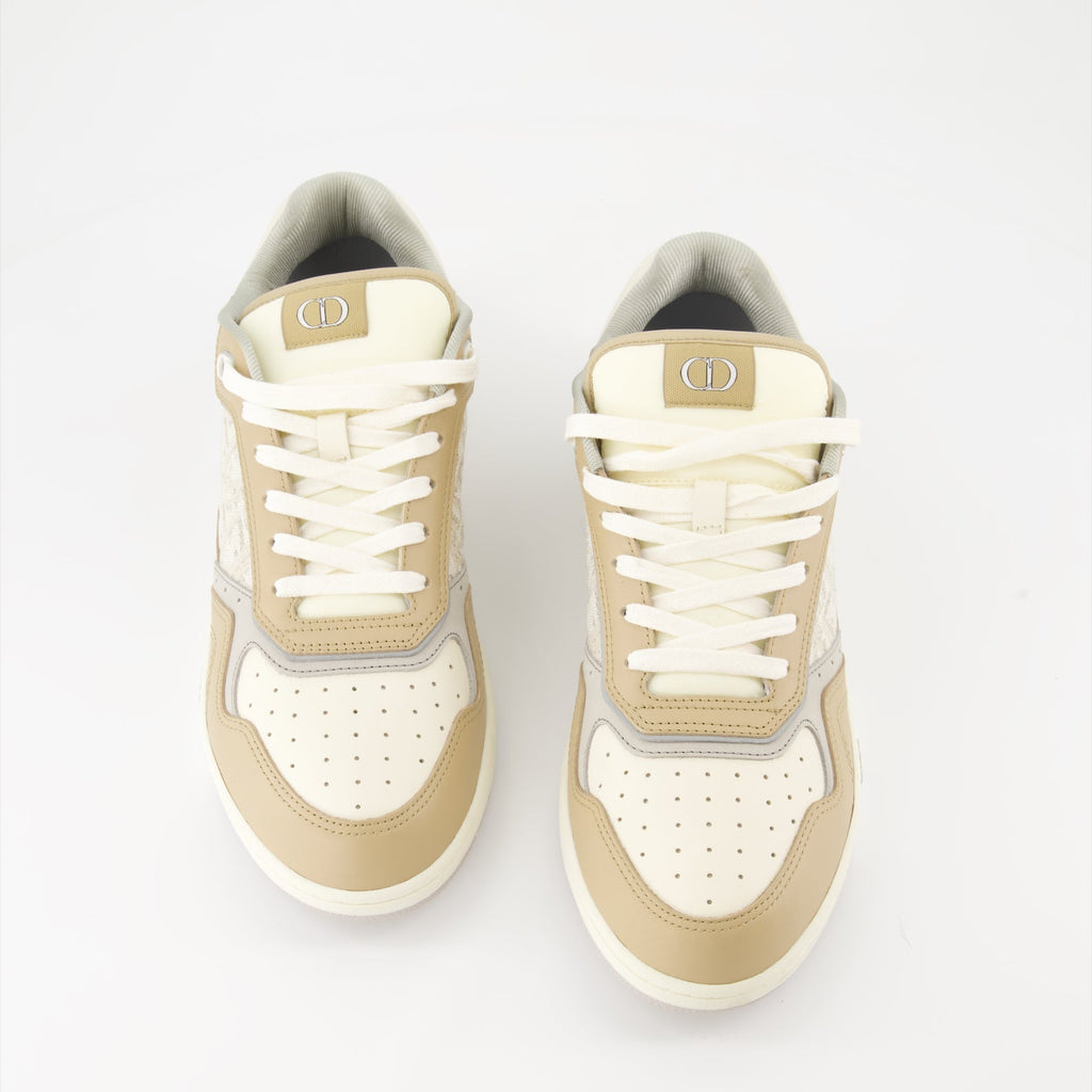 B27 sneakers