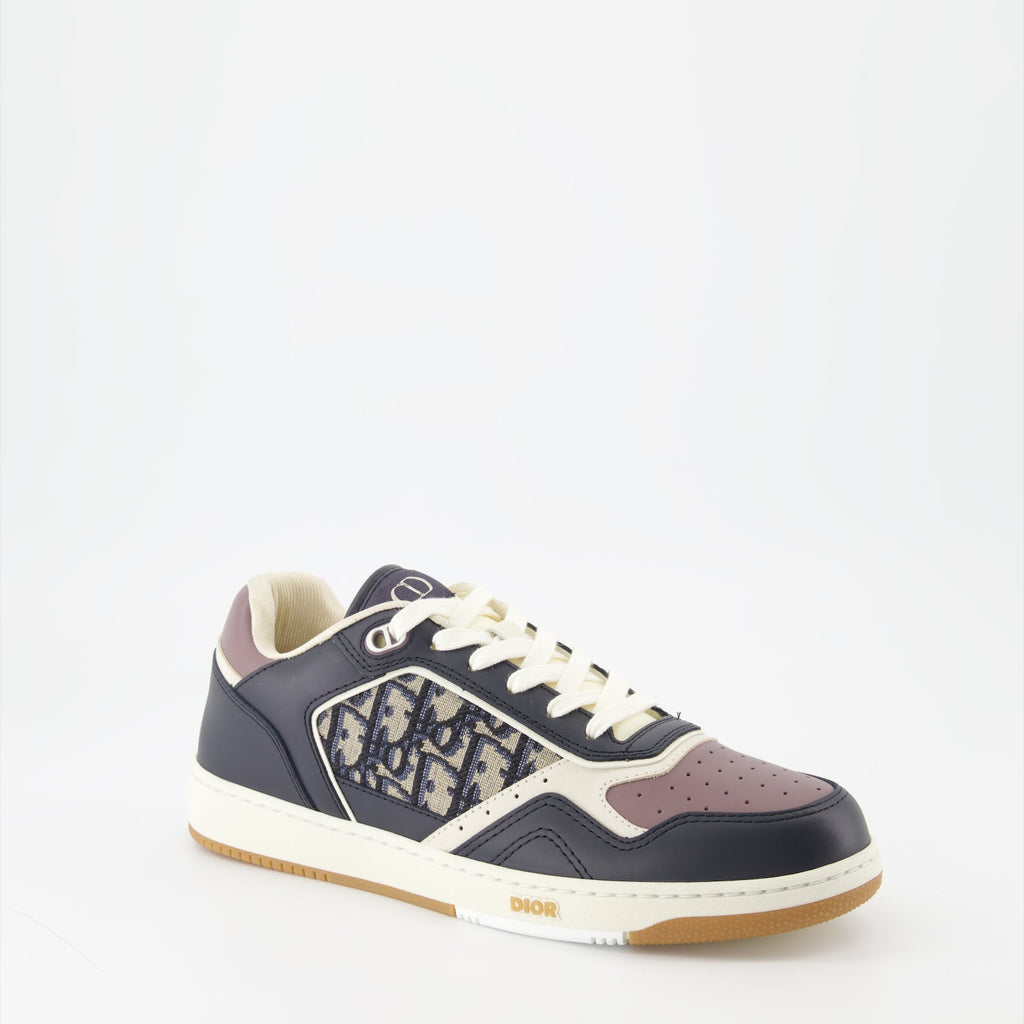 B27 sneakers