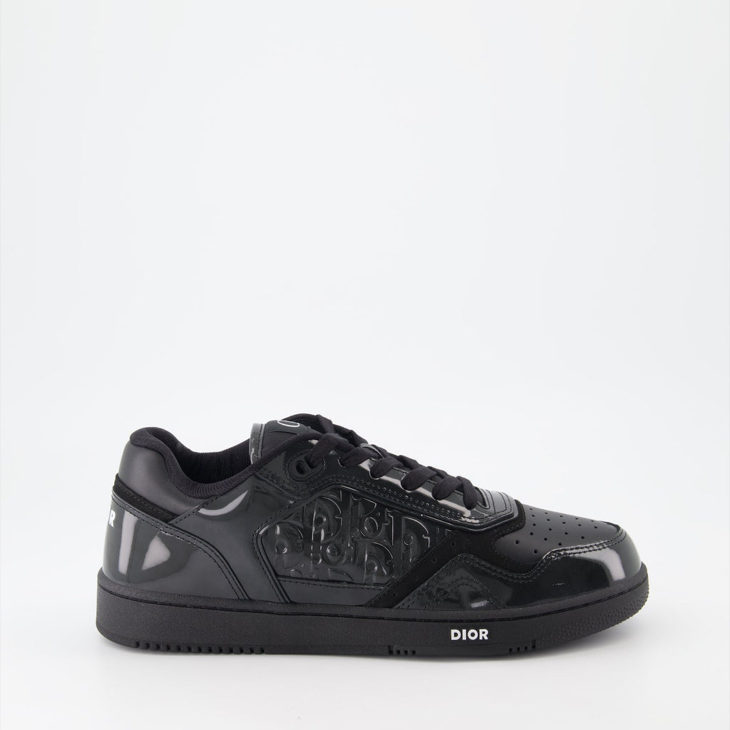 B27 sneakers