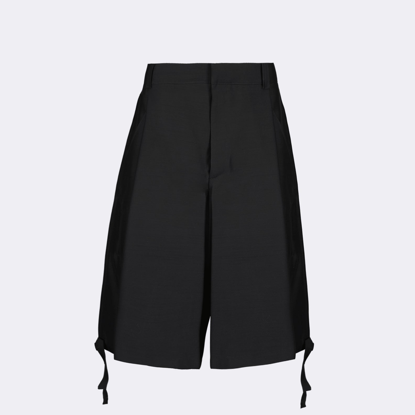 Wide Bermuda shorts