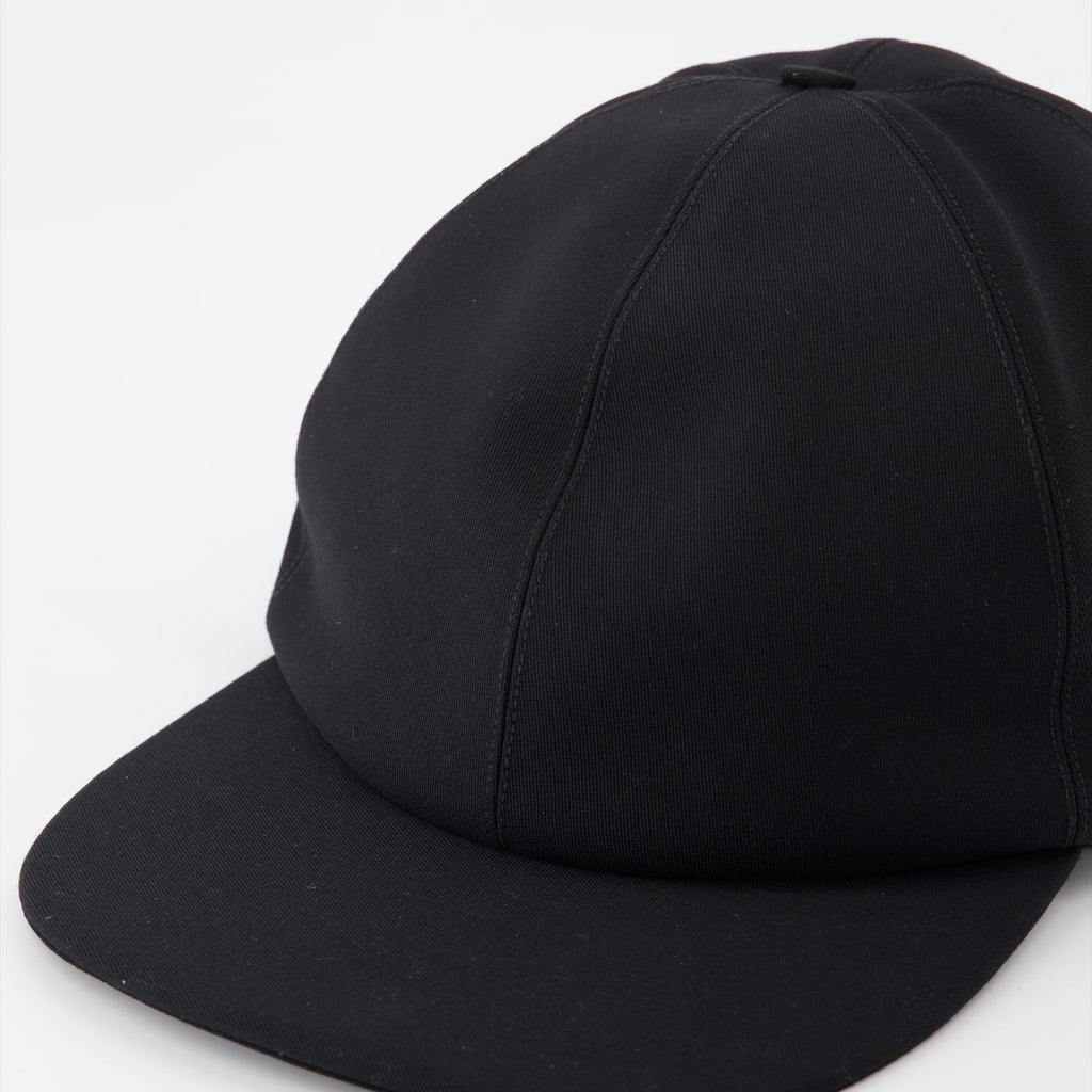 Bow Cap