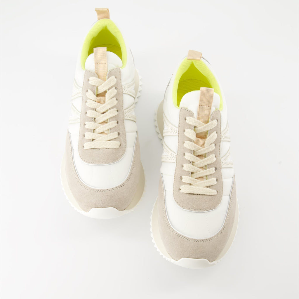 Pacey Sneakers