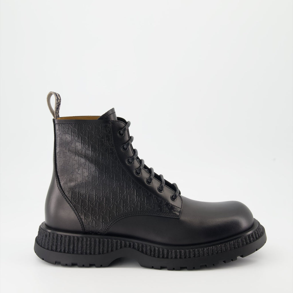 Buffalo Lace-Up Ankle Boots