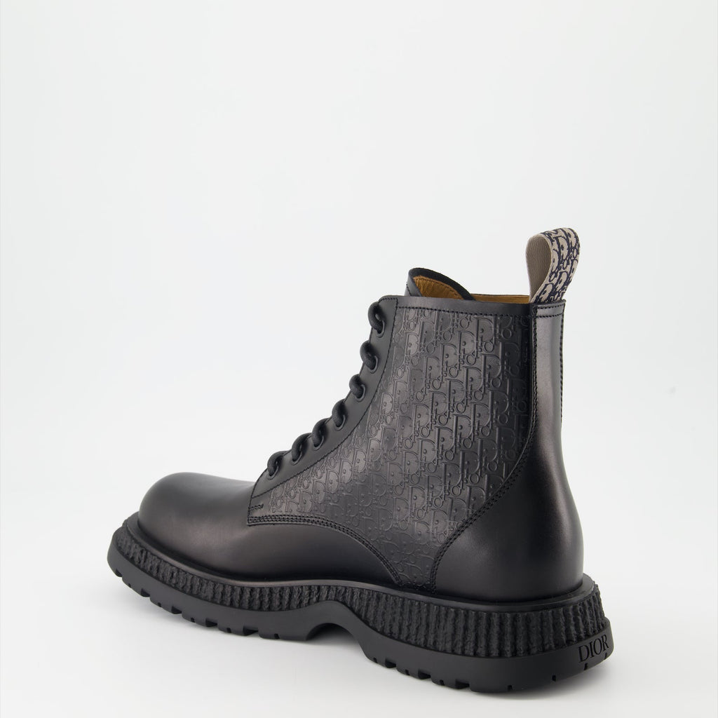 Buffalo Lace-Up Ankle Boots