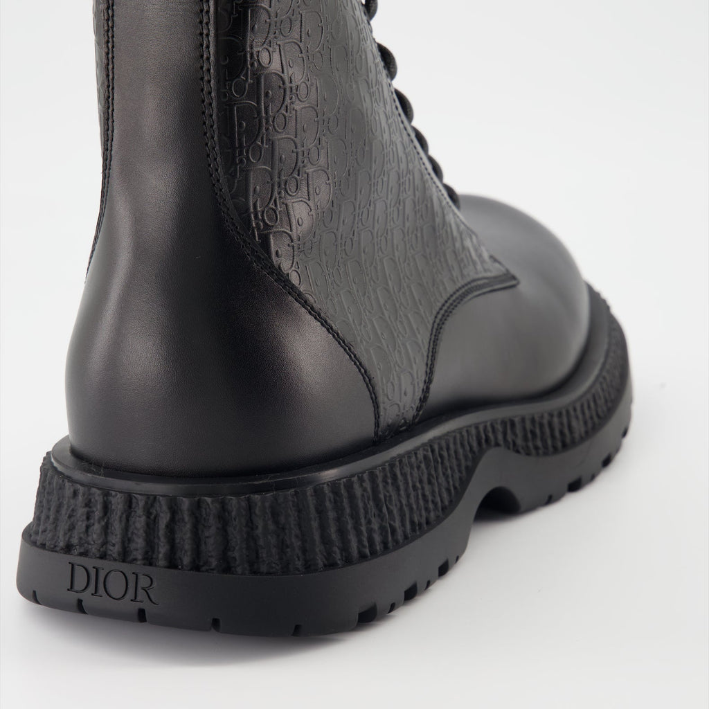 Buffalo Lace-Up Ankle Boots