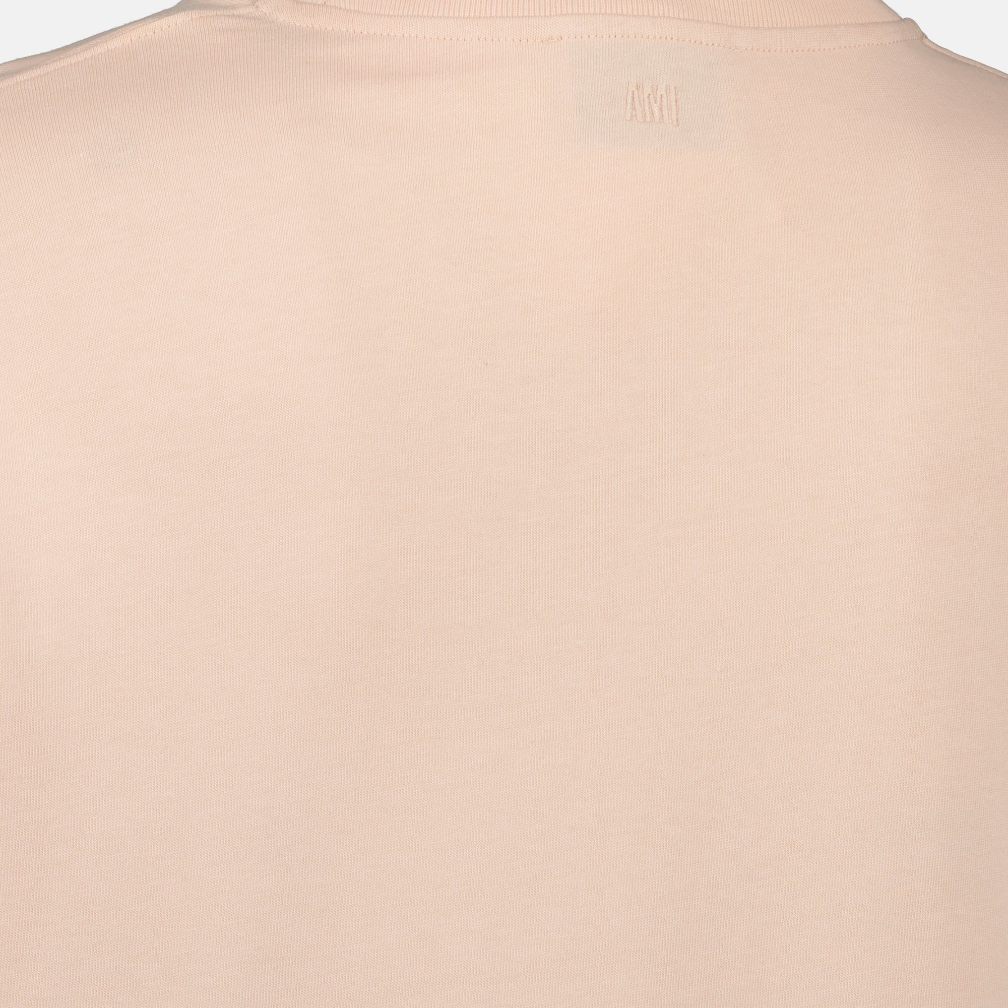 T-shirt logo
