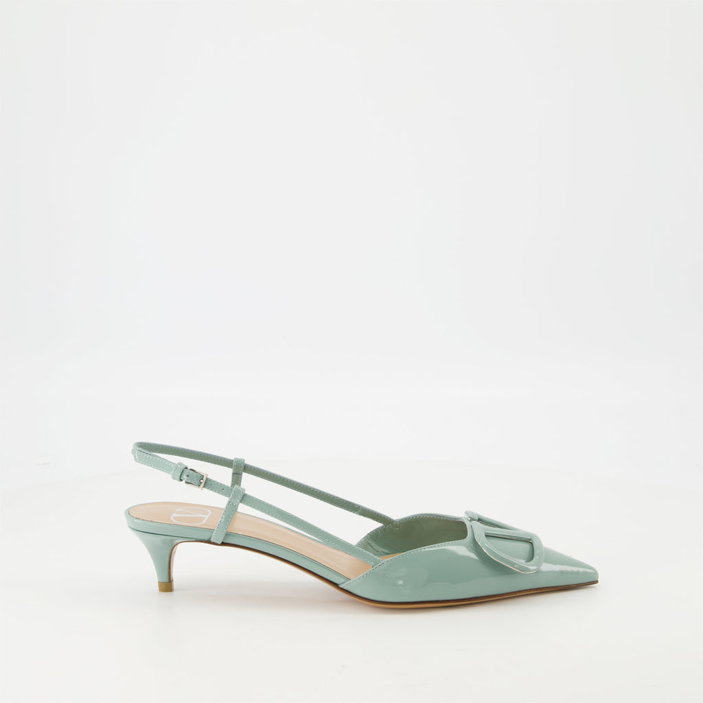 VLogo Pumps