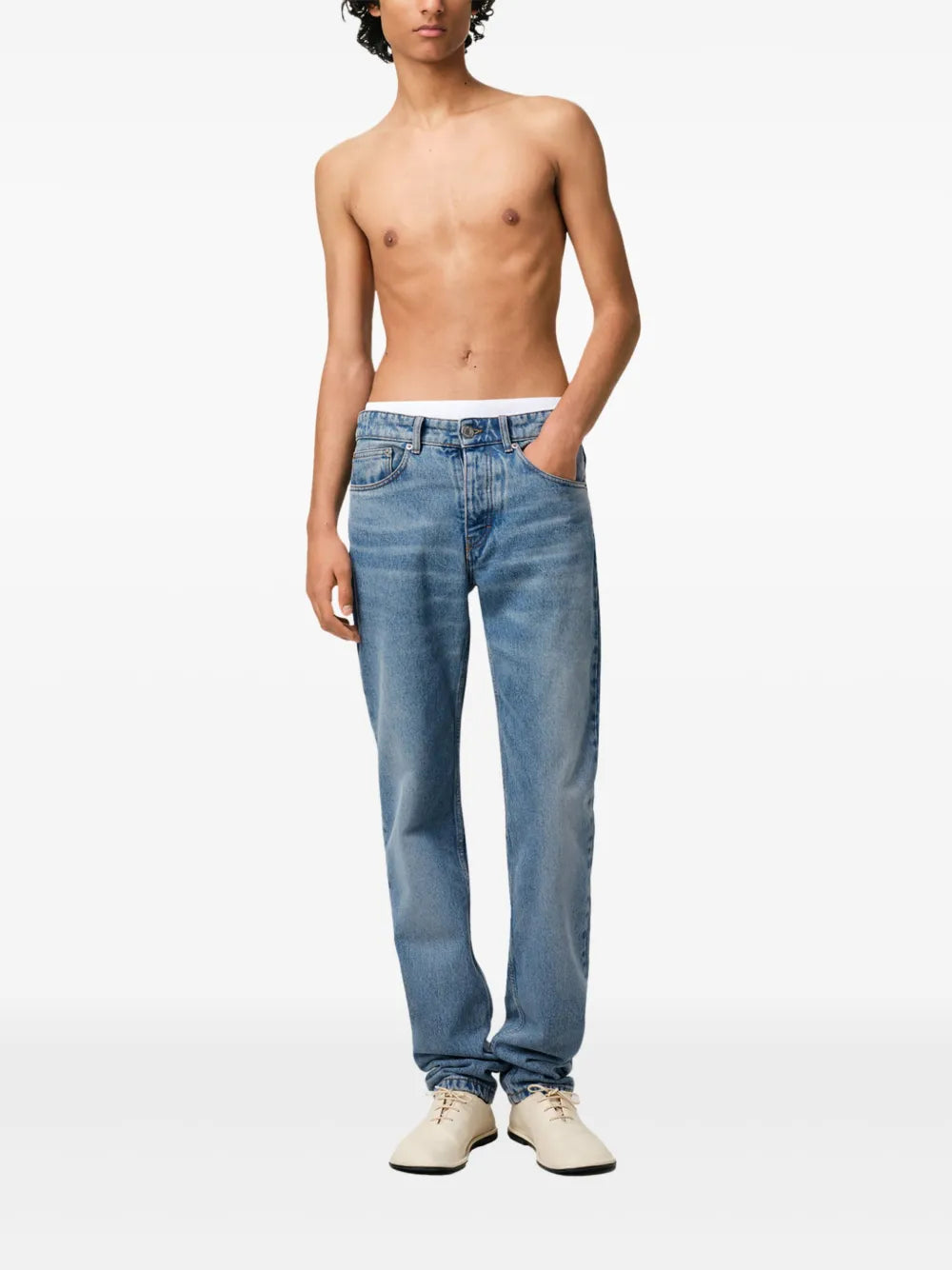 Straight Jeans