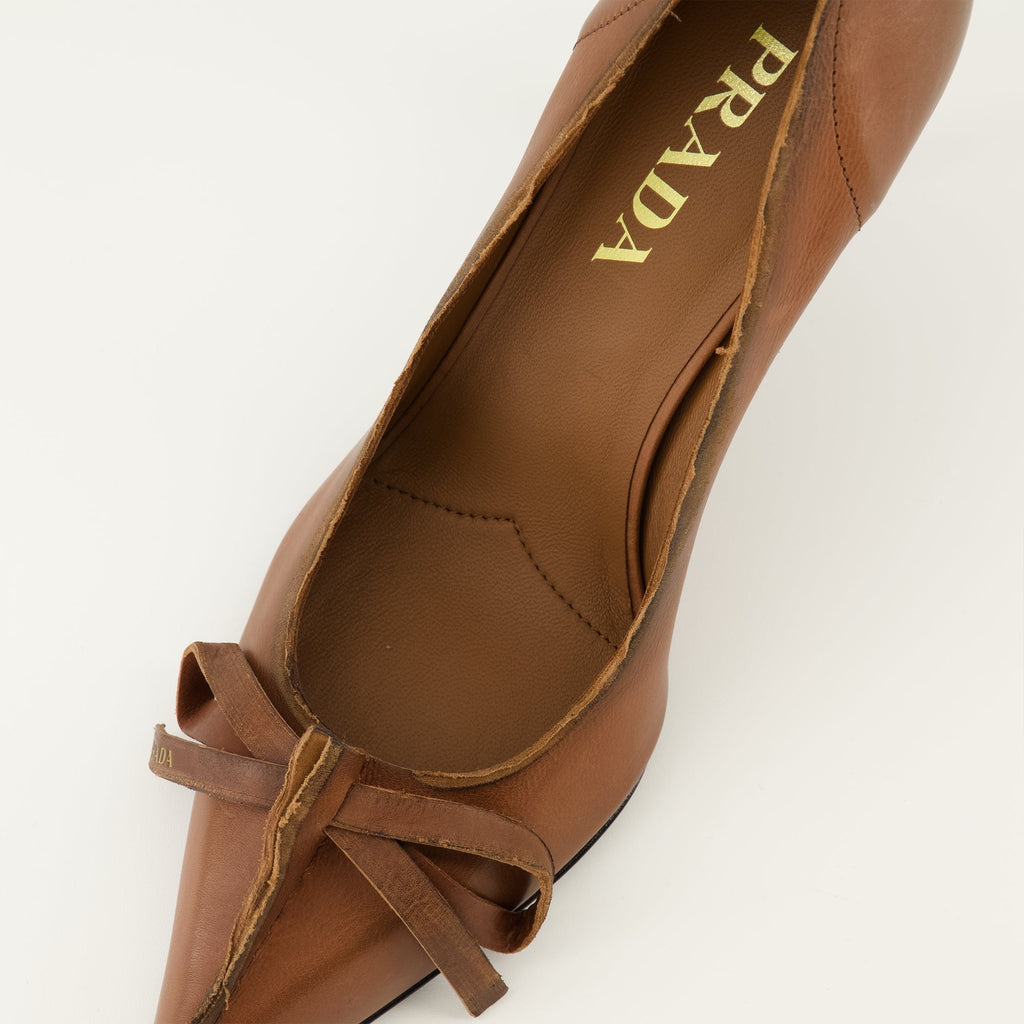 Distressed Leather Pumps