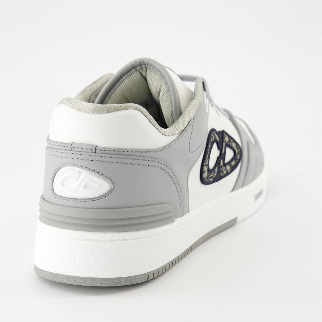 B57 Sneakers