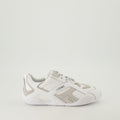 Galaxia Sneakers