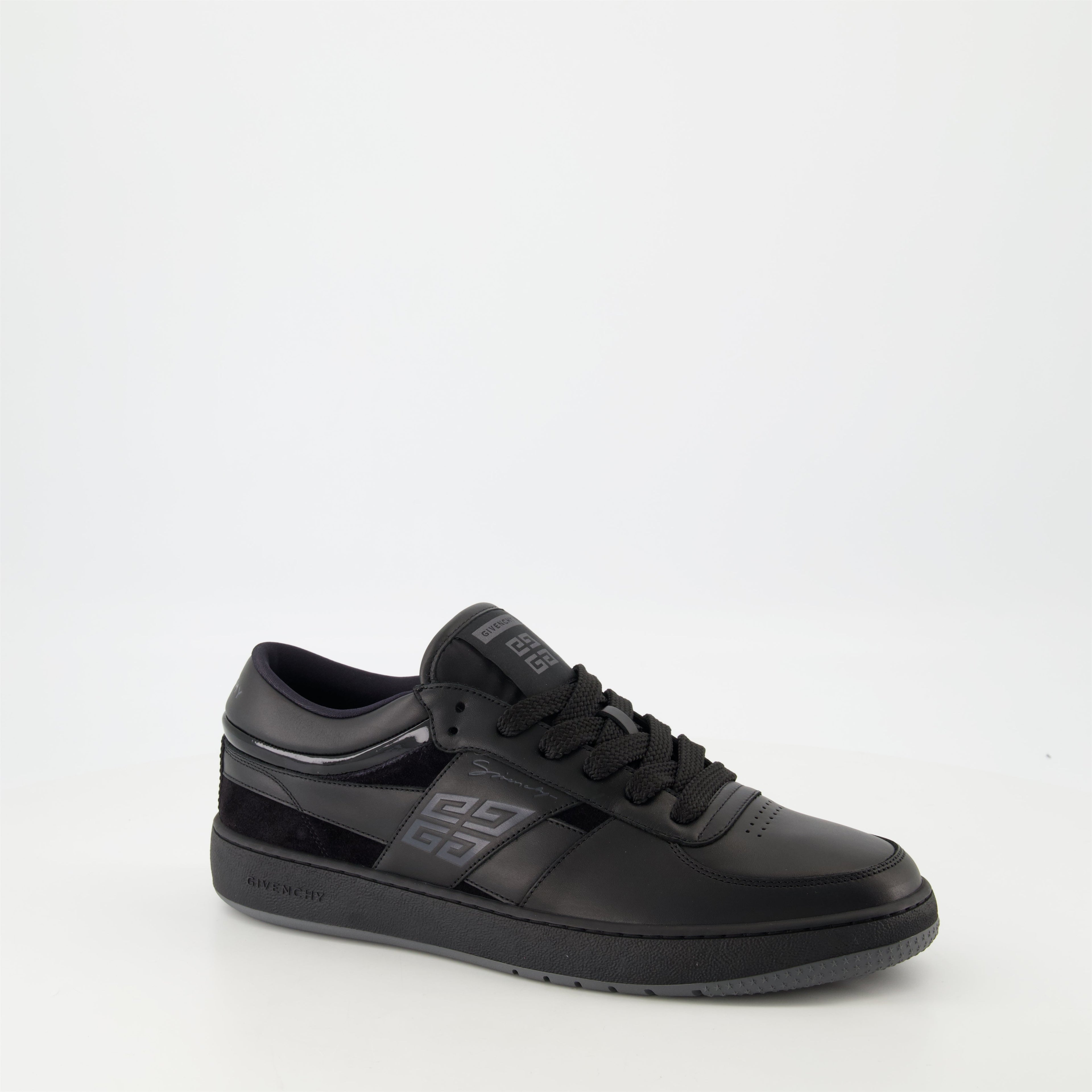 G Move Sneakers