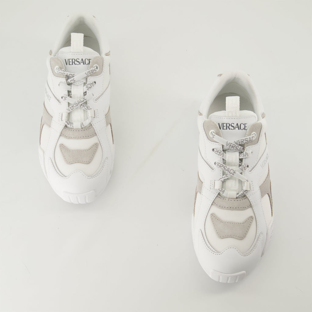 Galaxia Sneakers