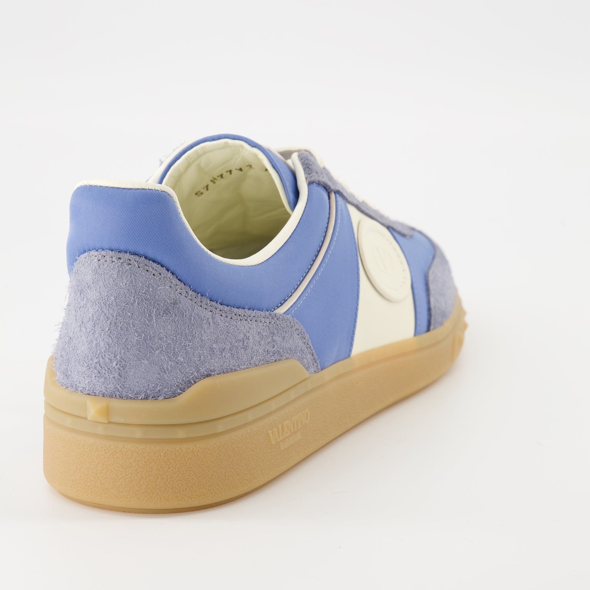 UpVillage Sneakers