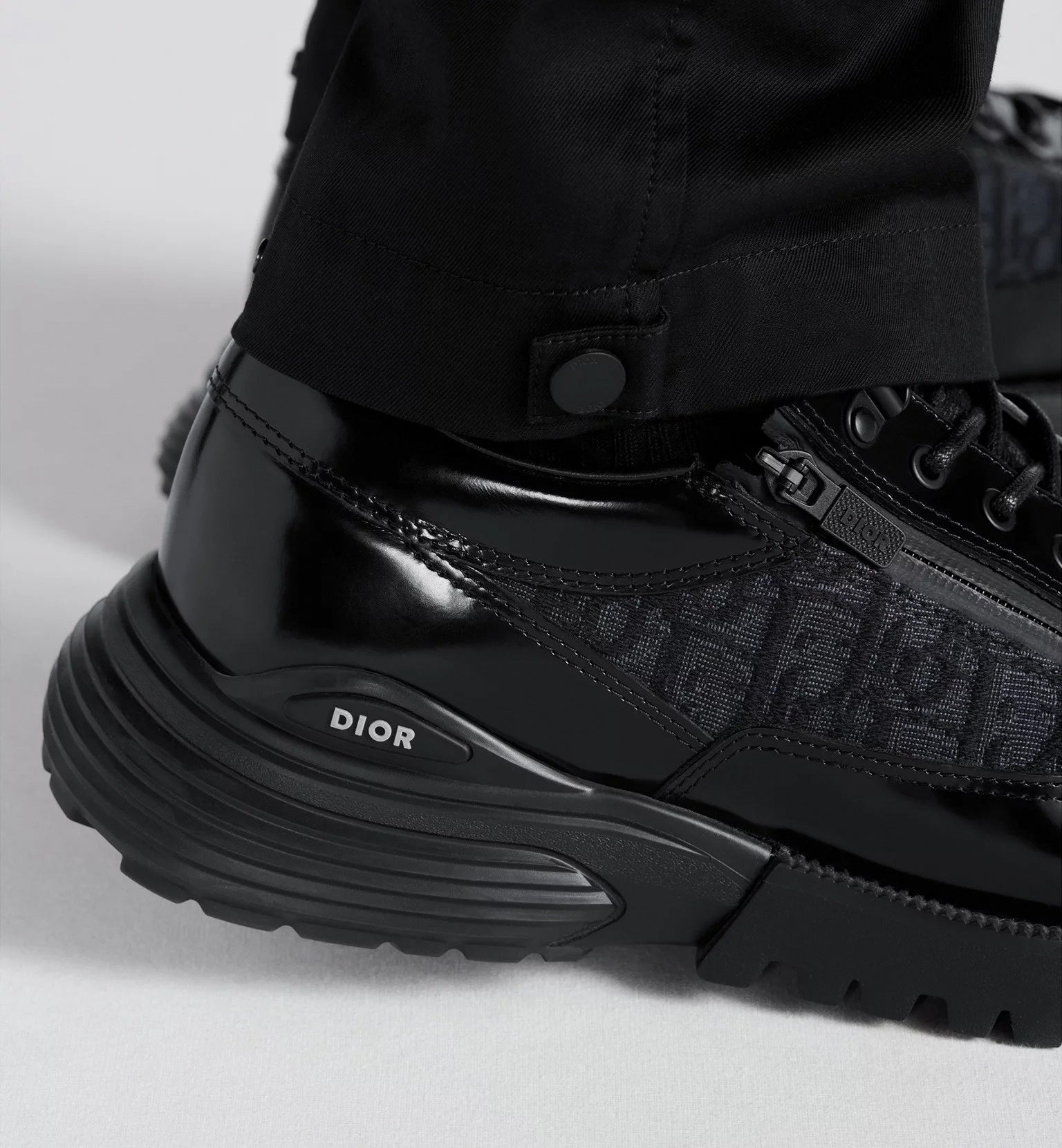 Carlo Derbies | Black