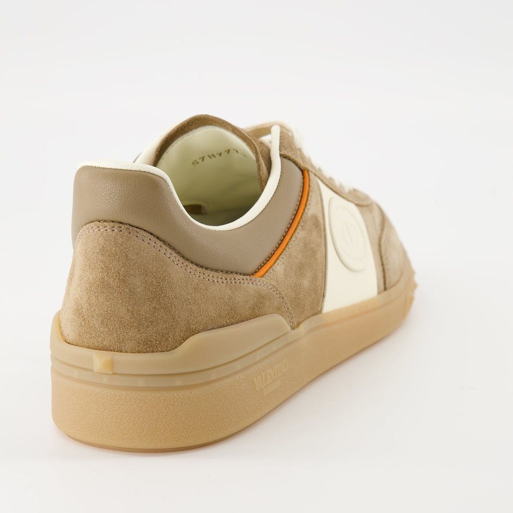 UpVillage Sneakers