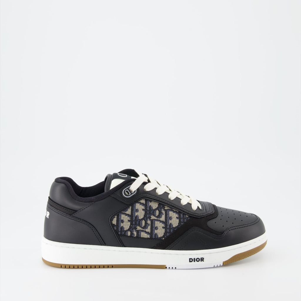B27 sneakers