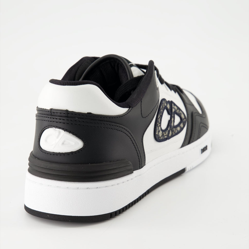 B57 Sneakers