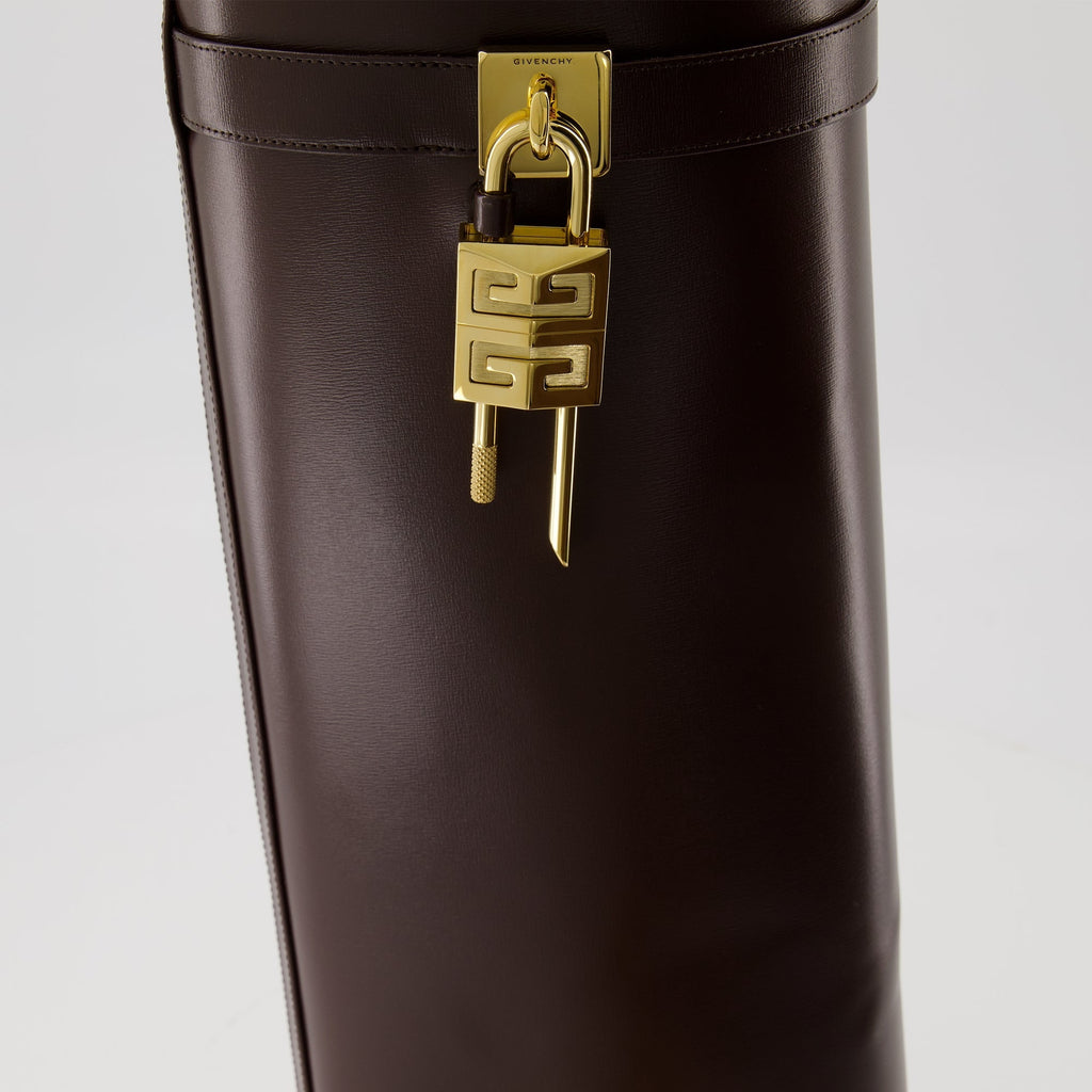 Shark Lock Brown Boots