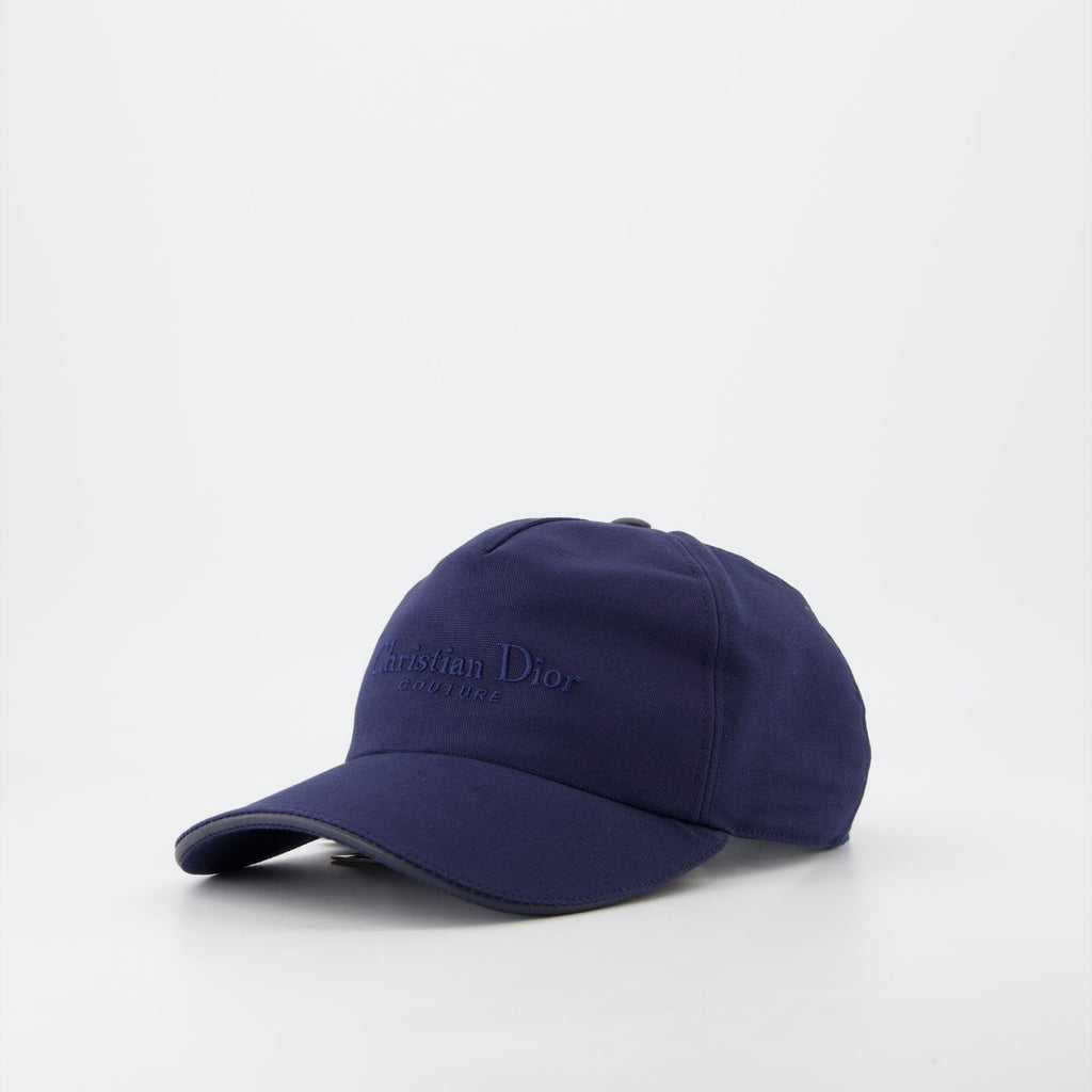 Embroidered cap