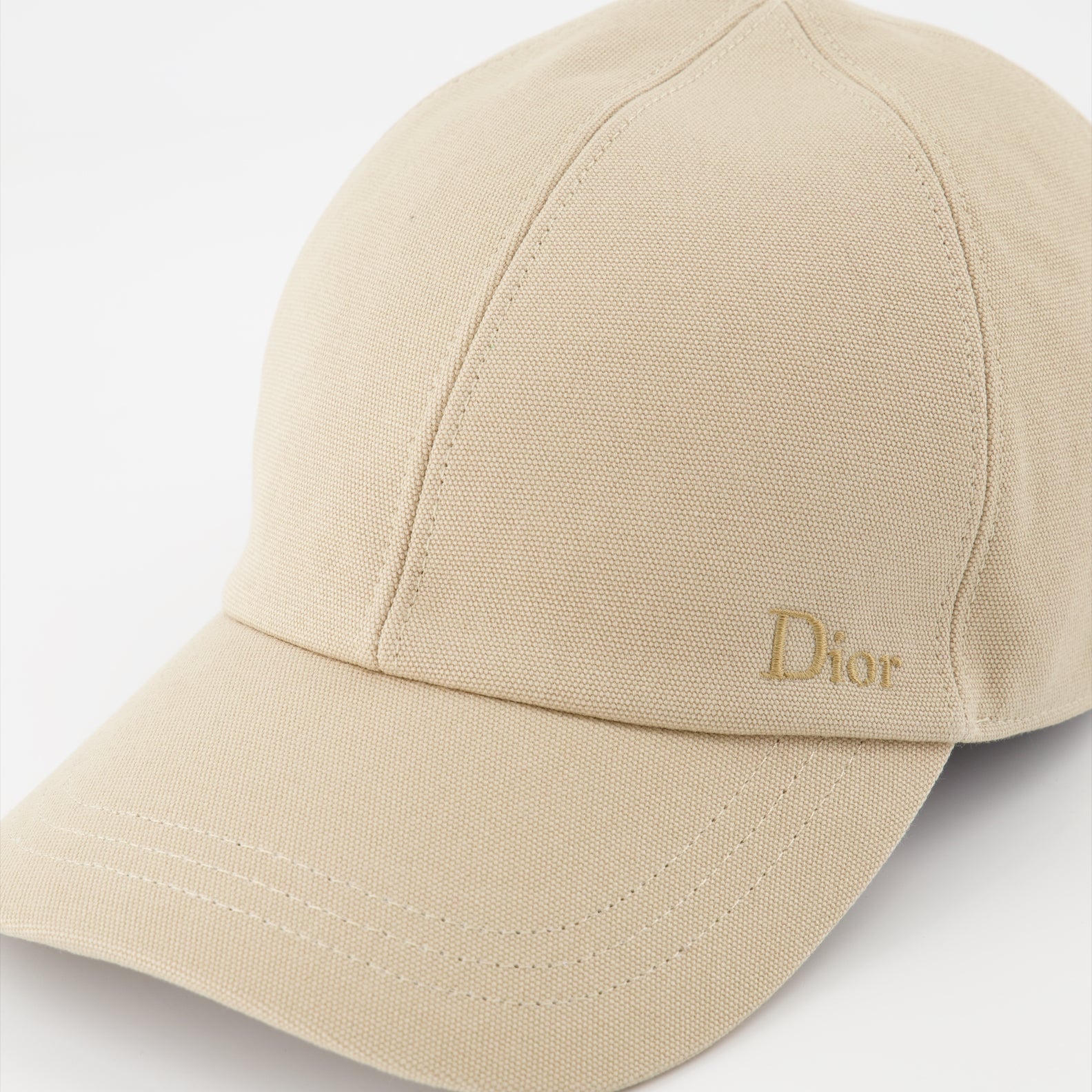 Oblique cap