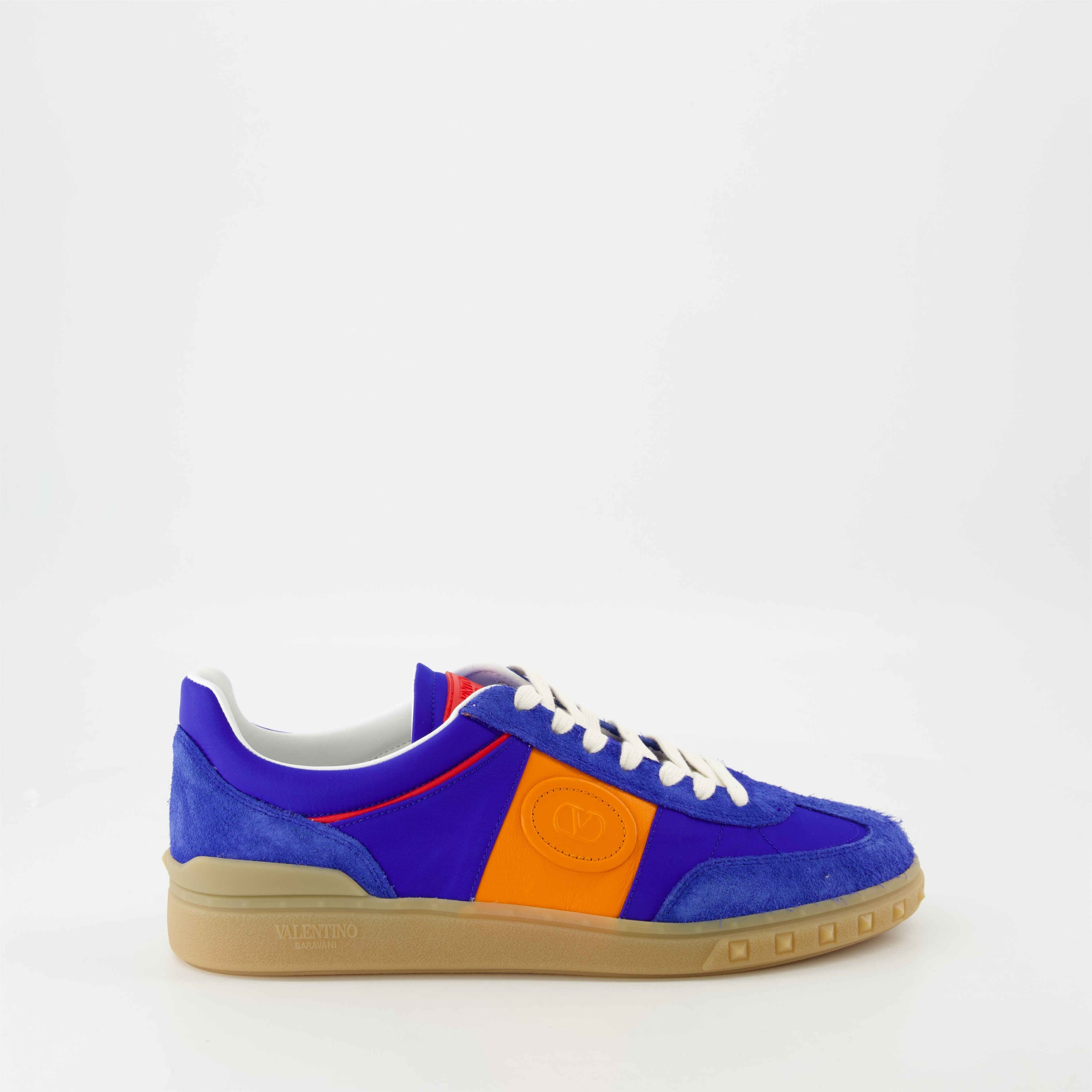 Upvillage Sneakers