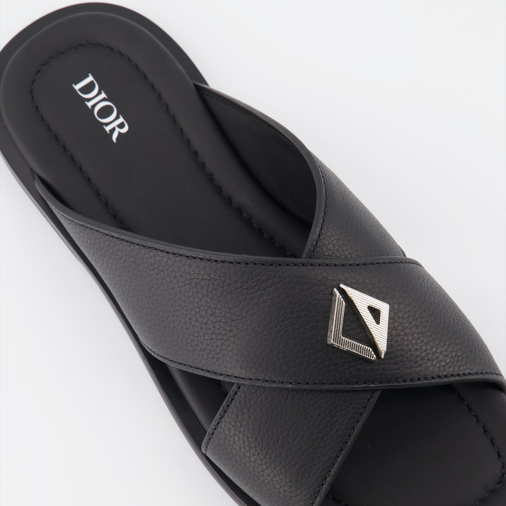 Alias Slides