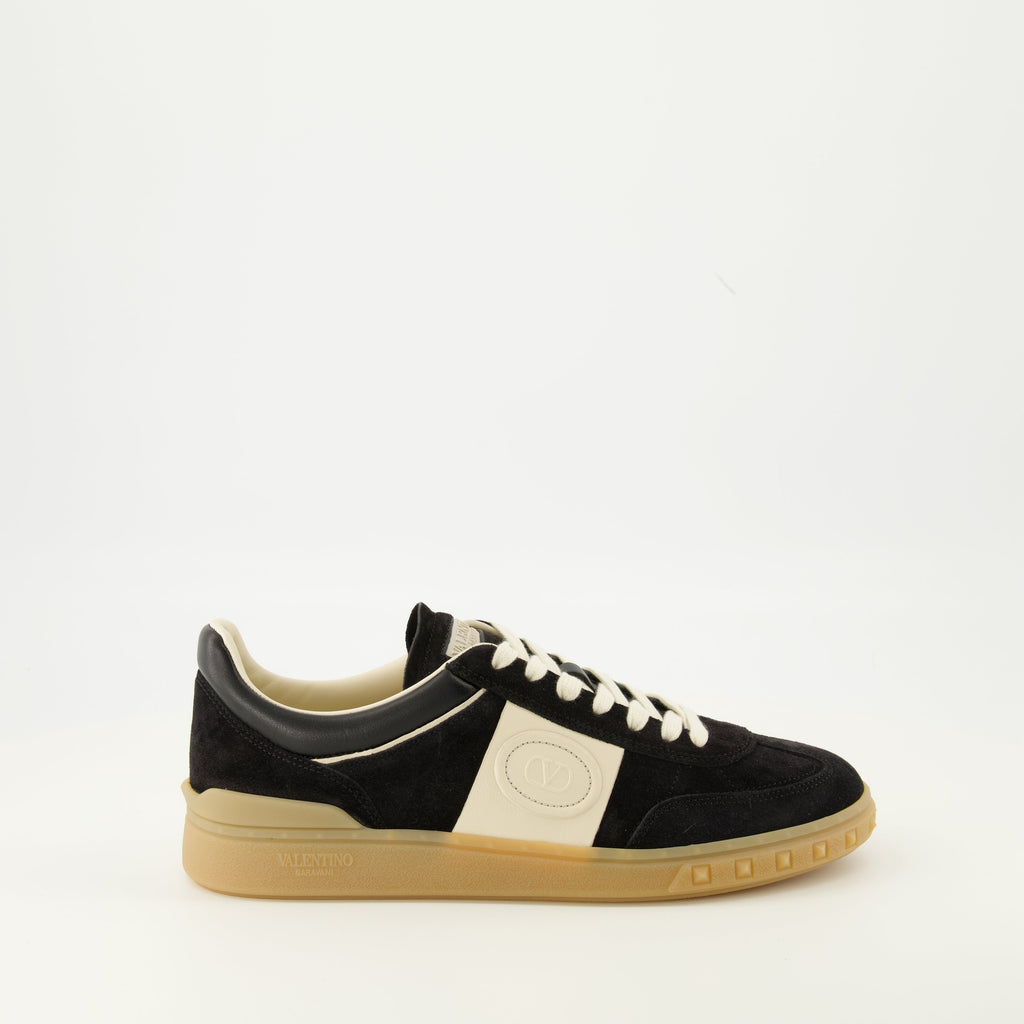 UpVillage Sneakers