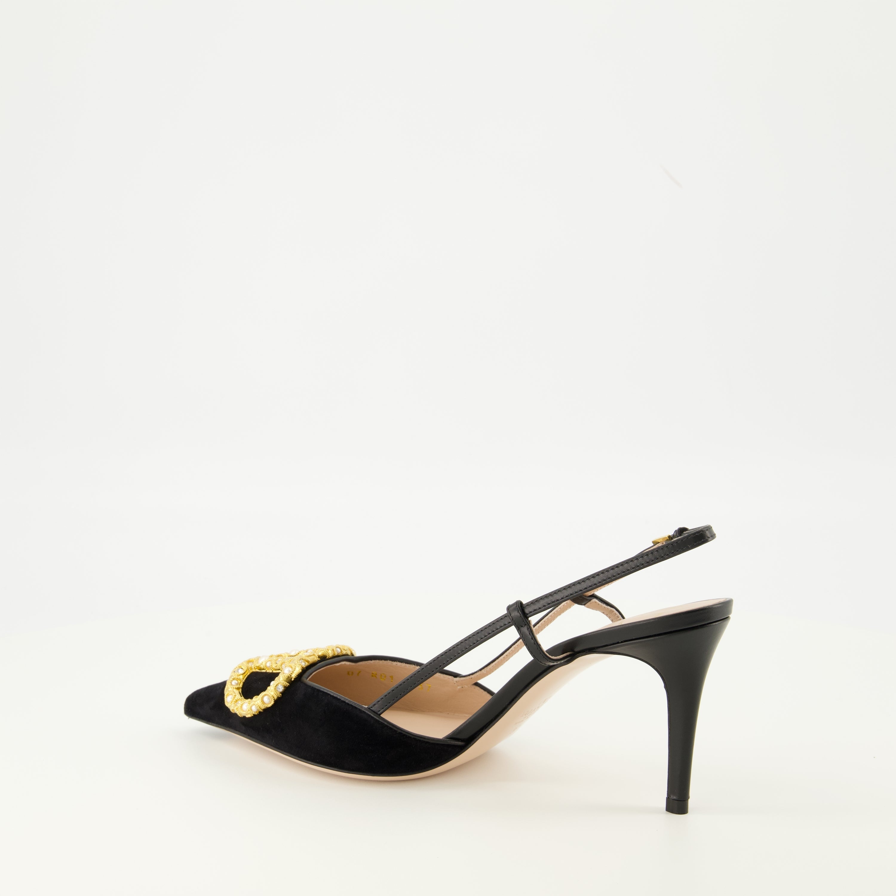 VLogo Pumps