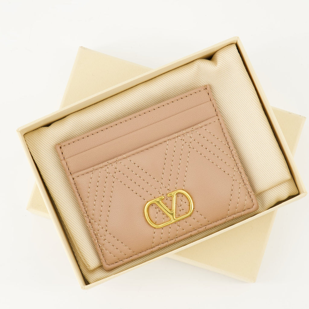 Quiltie 67 Card Holder