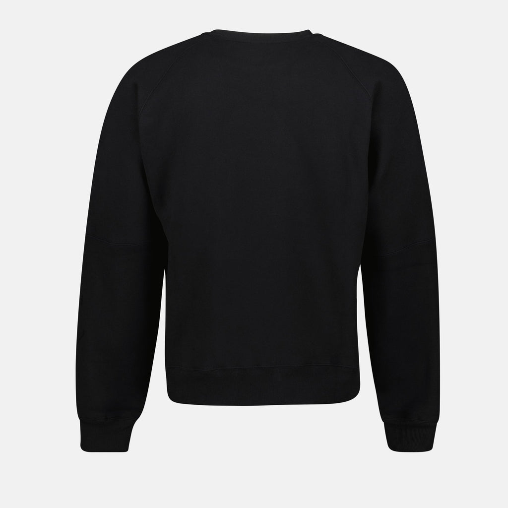 Black sweatshirt