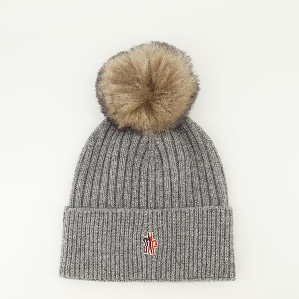 Bonnet avec pompom