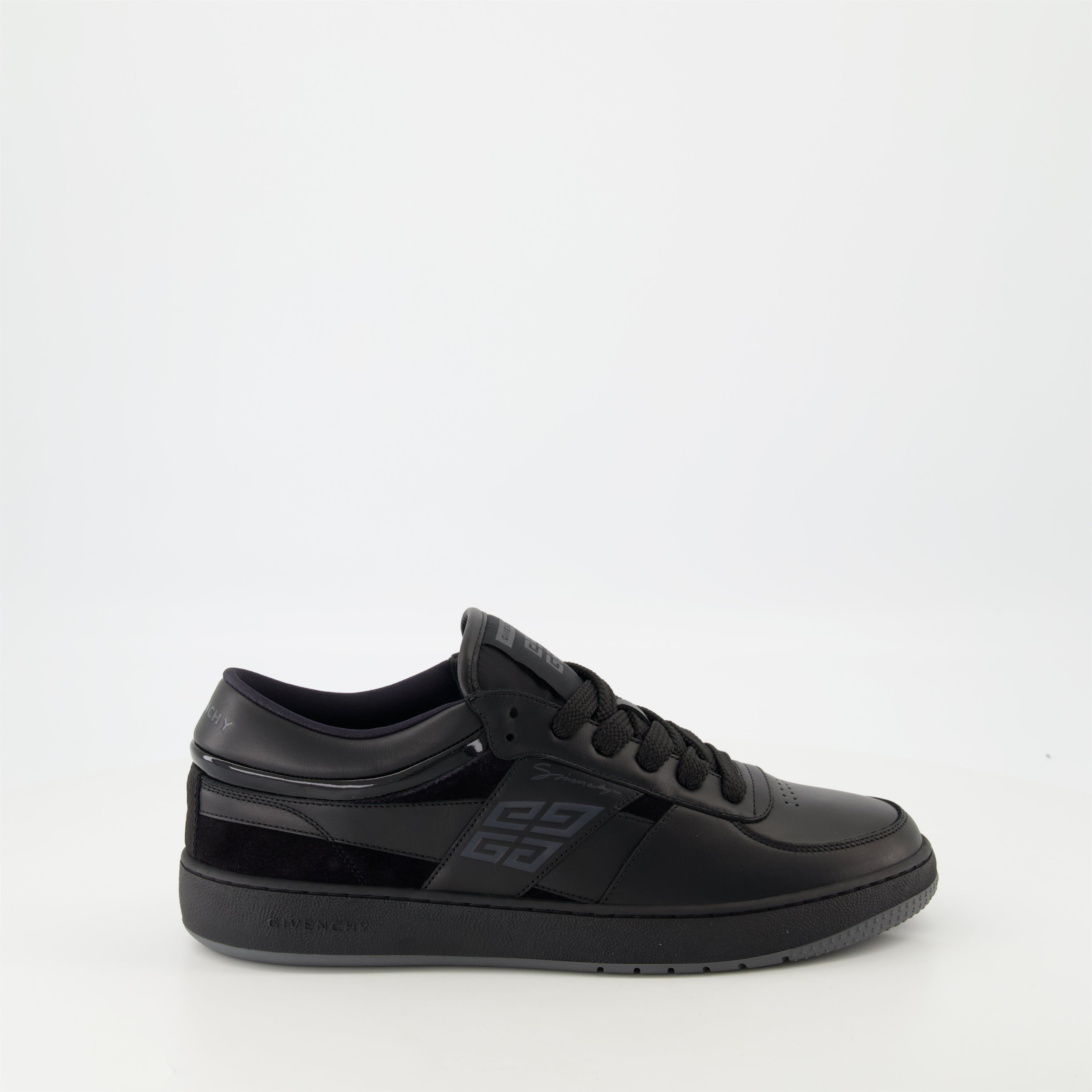 G Move Sneakers