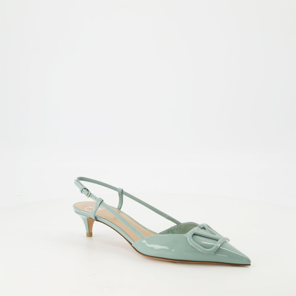 VLogo Pumps